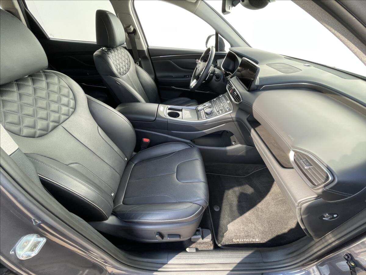 Hyundai Santa Fe SUV / Terénní 2,2 l 142 kw