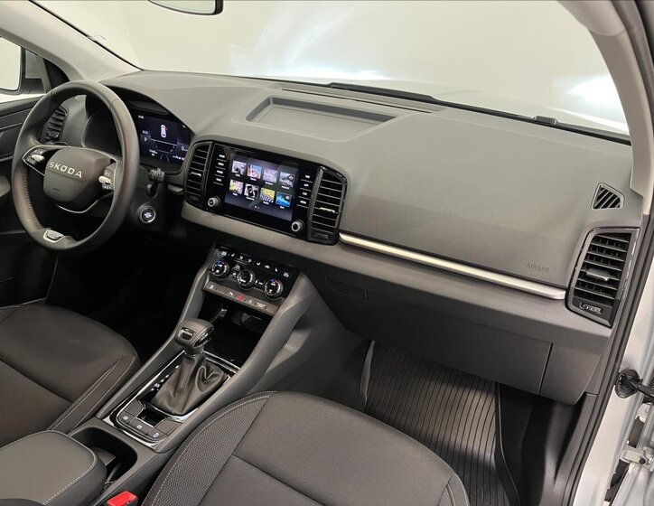 Škoda Karoq SUV 1,5 l 110 kw