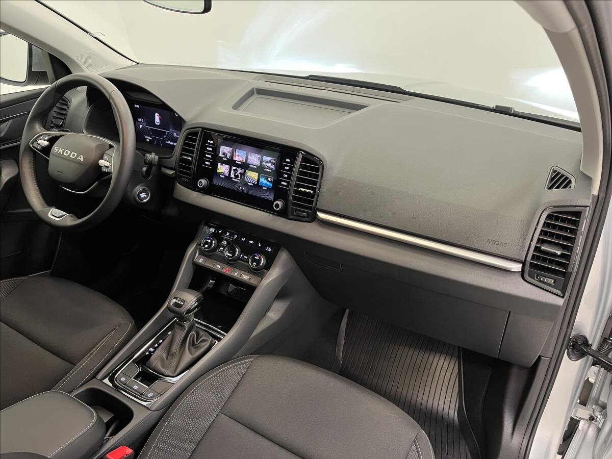Škoda Karoq SUV 1,5 l 110 kw