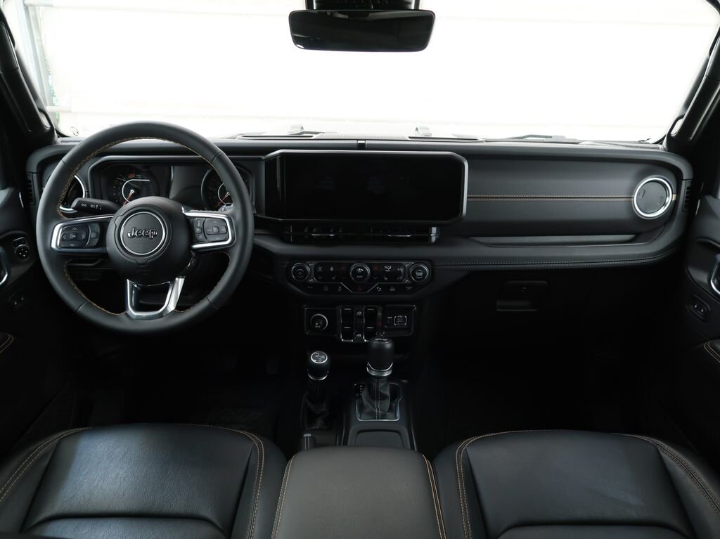 Jeep Wrangler SUV / Terénní 2,0 l 200 kw