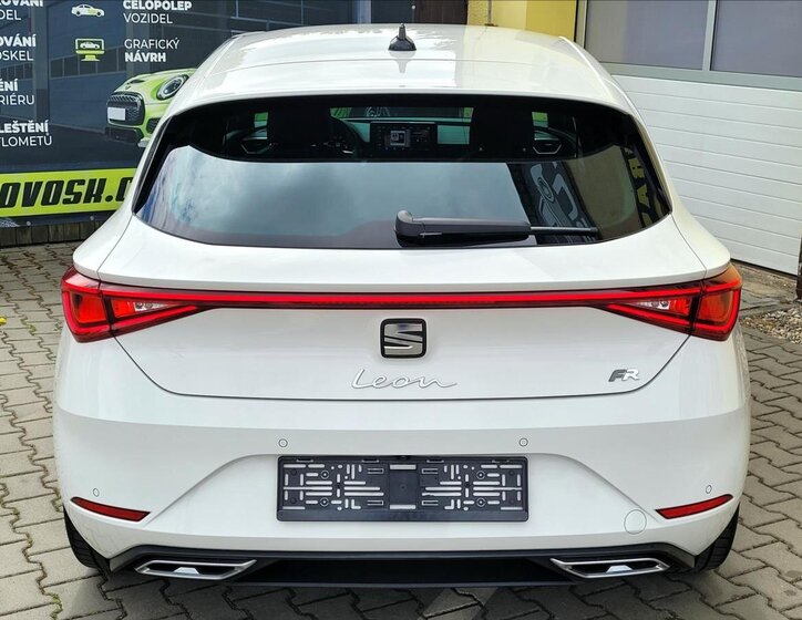 Seat Leon Hatchback 1,5 l 110 kw