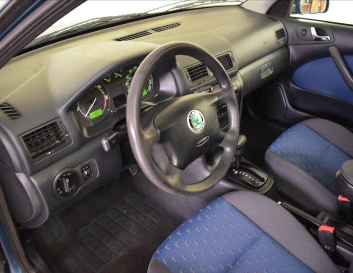 Škoda Octavia Liftback 1,9 l 66 kw