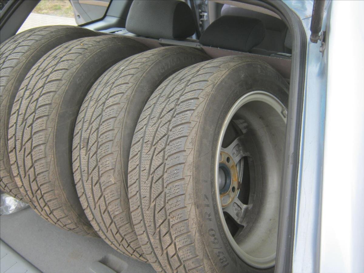 Chevrolet Lacetti Kombi 1,6 l 80 kw