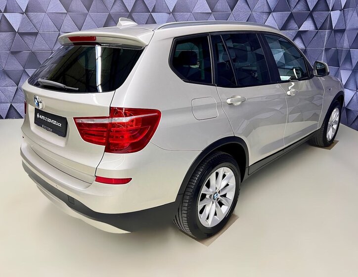 BMW X3 7