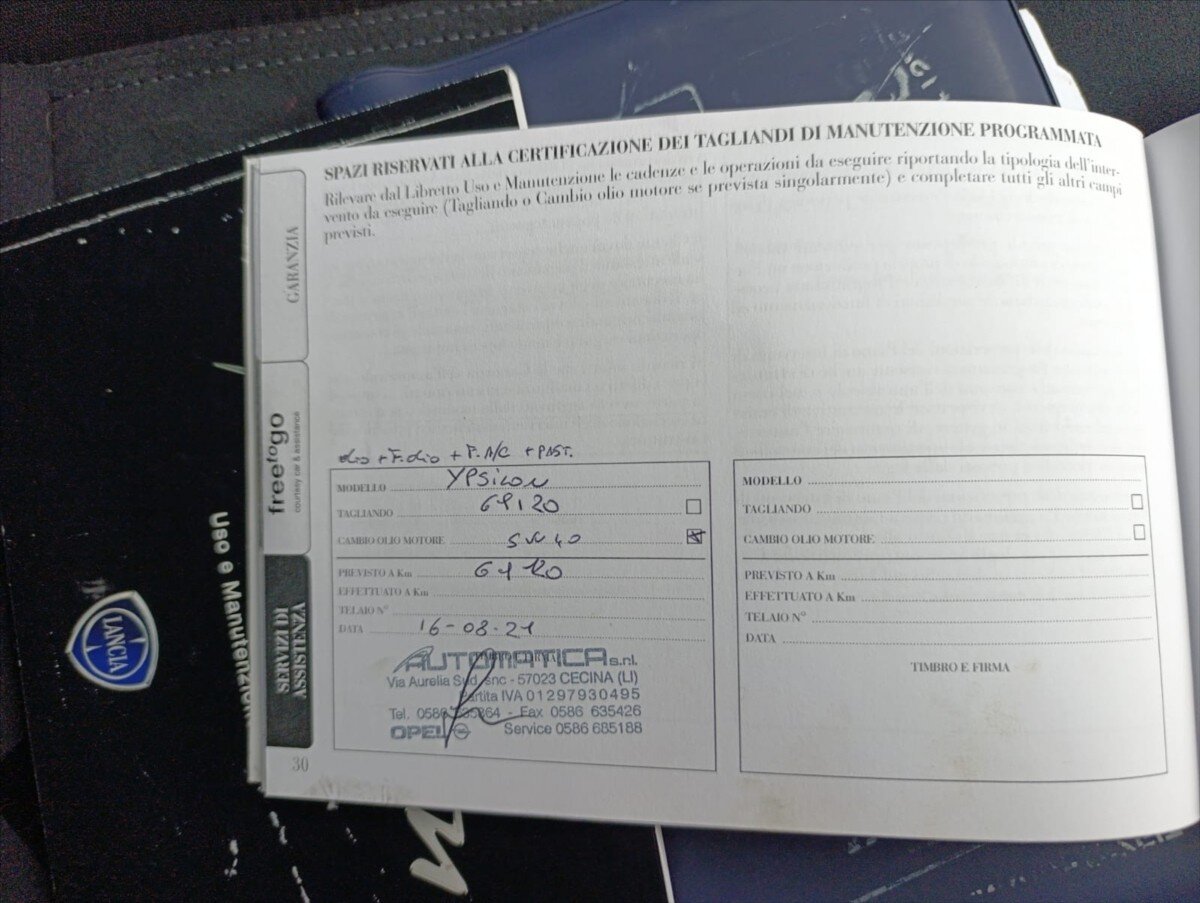 Lancia Y Hatchback 1,2 l 51 kw