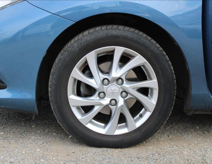 Toyota Auris 27