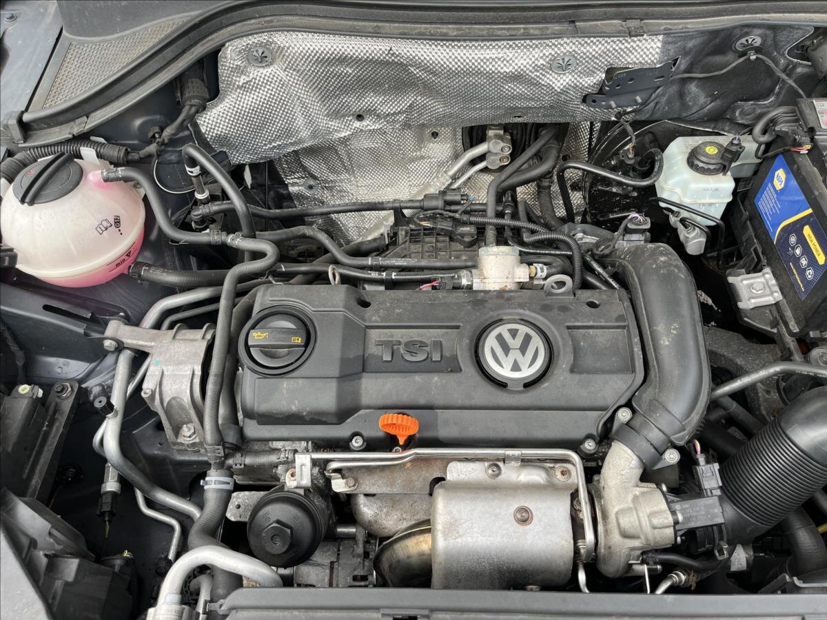 Volkswagen Tiguan SUV / Terénní 1,4 l 90 kw