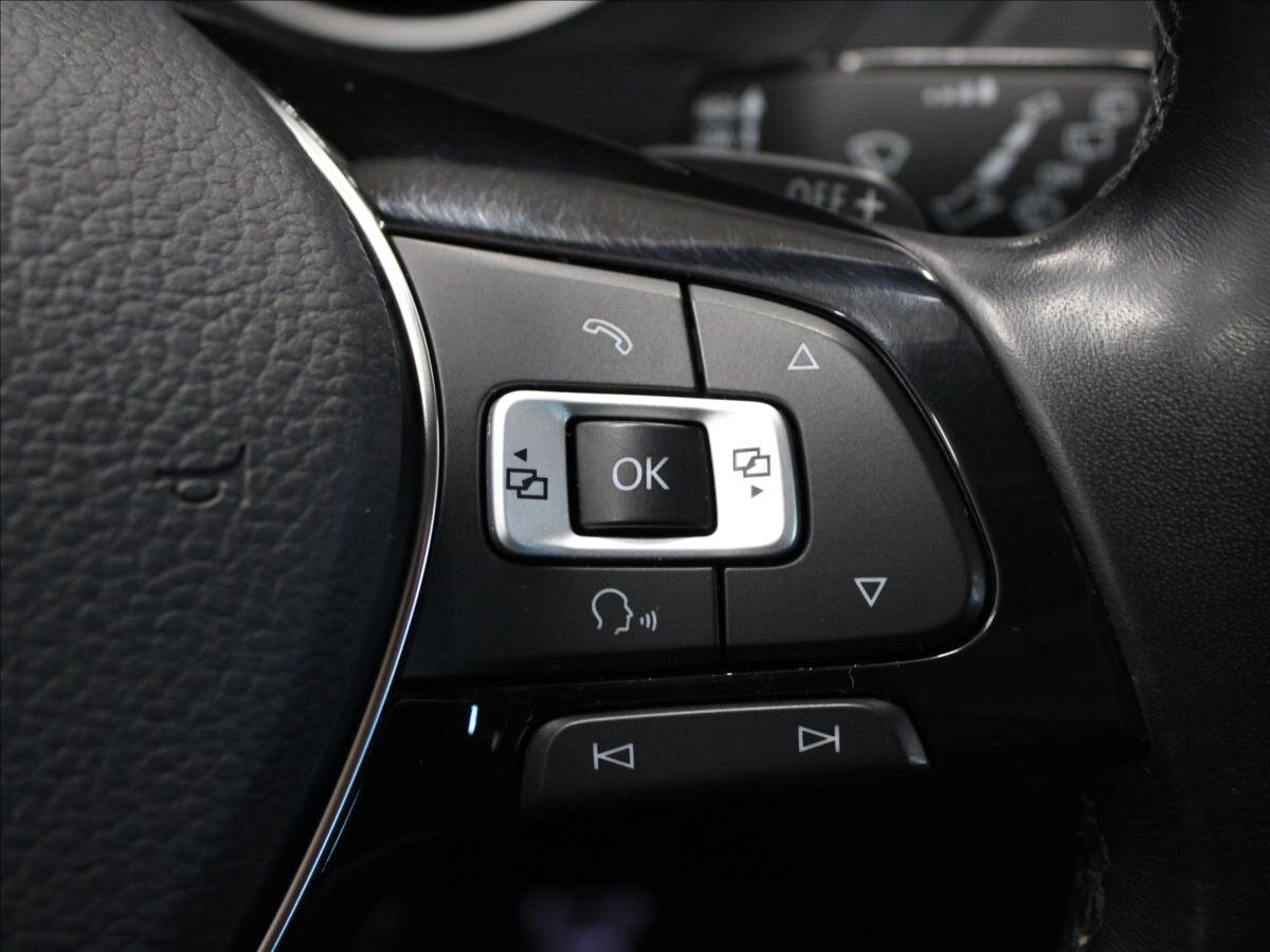 Volkswagen Tiguan SUV / Terénní 2,0 l 137 kw