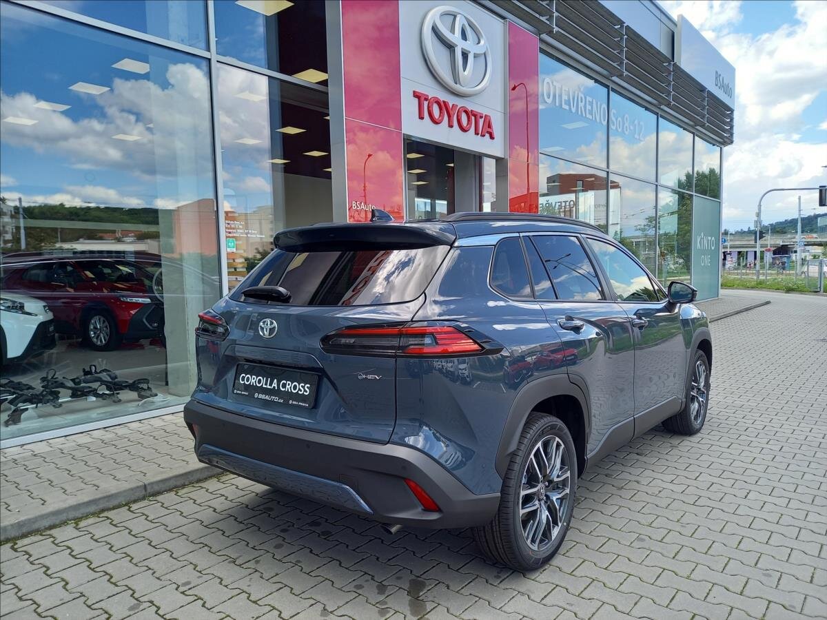 Toyota Corolla Cross SUV 2,0 l 131 kw