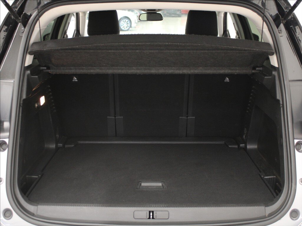 Citroën C5 Aircross SUV / Terénní 1,6 l 133 kw