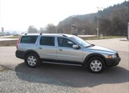 Volvo XC70 Kombi 2,4 l 136 kw