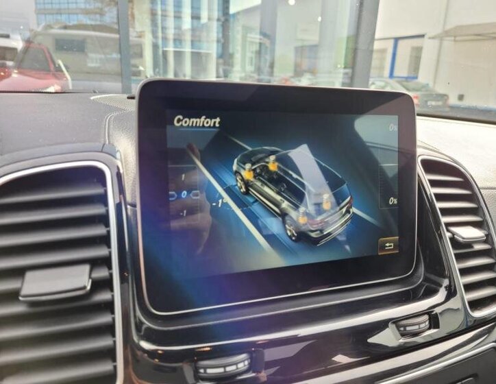 Mercedes-Benz GLS SUV 3,0 l 190 kw