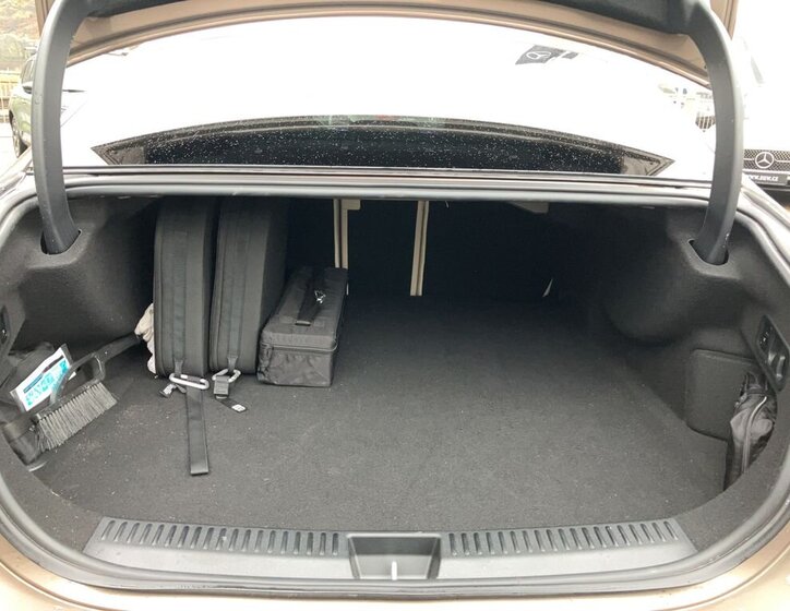 Mercedes-Benz Třídy E Sedan / Limuzína 2,0 l 290 kw