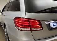 Mercedes-Benz Třídy E Kombi 3,0 l 170 kw