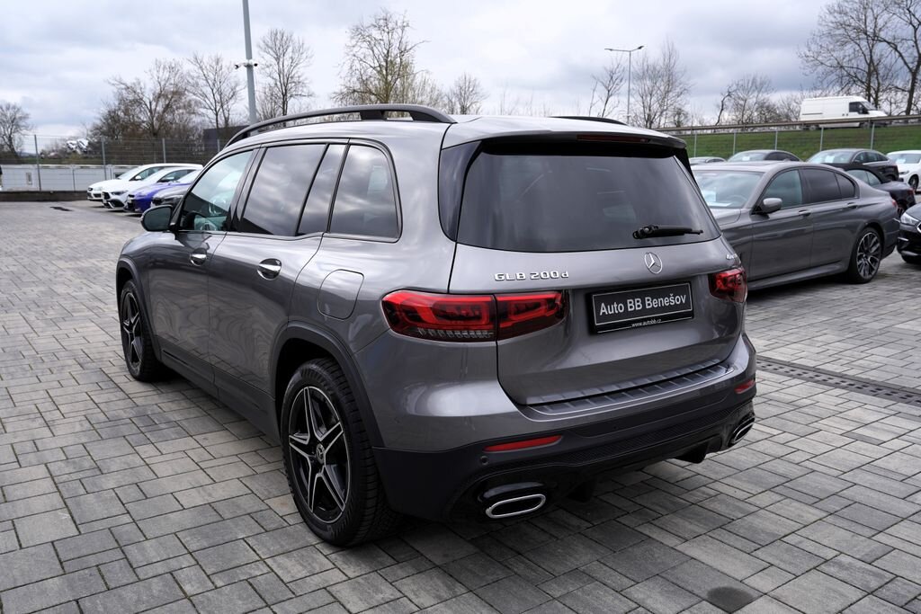 Mercedes-Benz GLB SUV / Terénní 2,0 l 110 kw