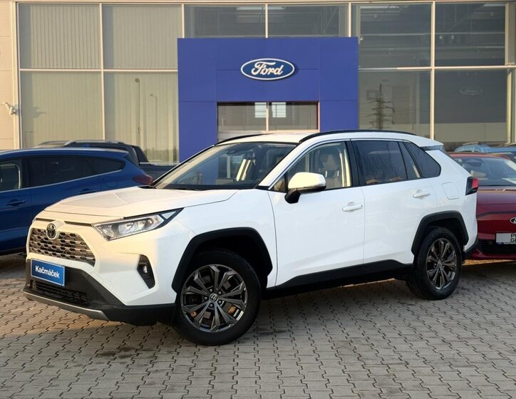 Toyota RAV4 Kombi 2,0 l 129 kw