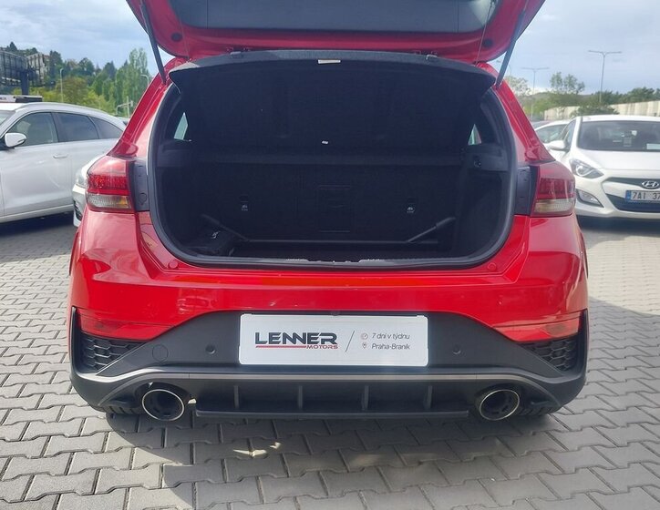 Hyundai i30 Hatchback 2,0 l 206 kw
