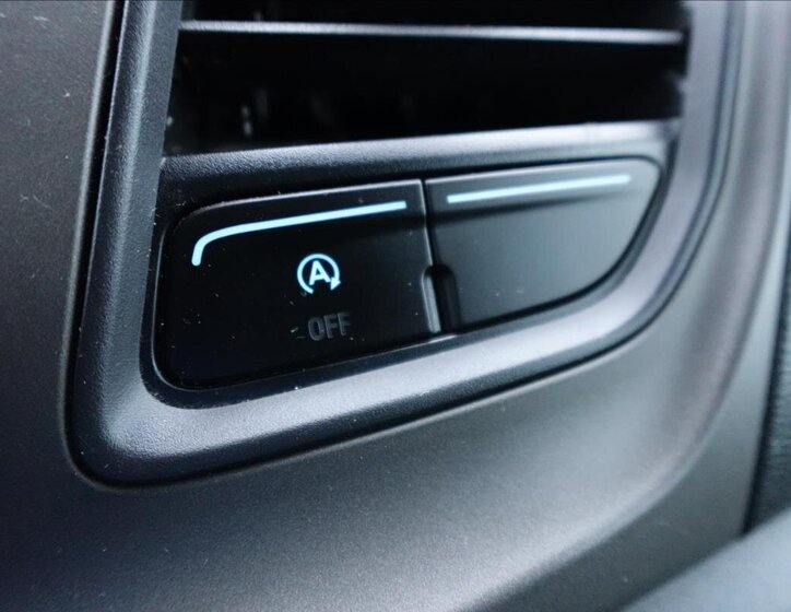 Ford Transit Valník 2,0 l 96 kw