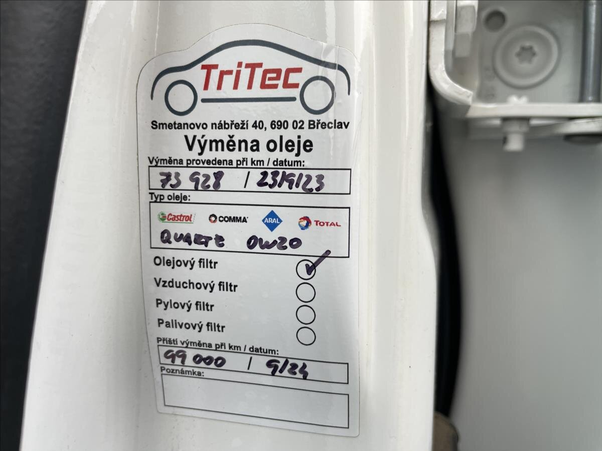 Citroën C-Elysée Sedan / Limuzína 1,2 l 61 kw