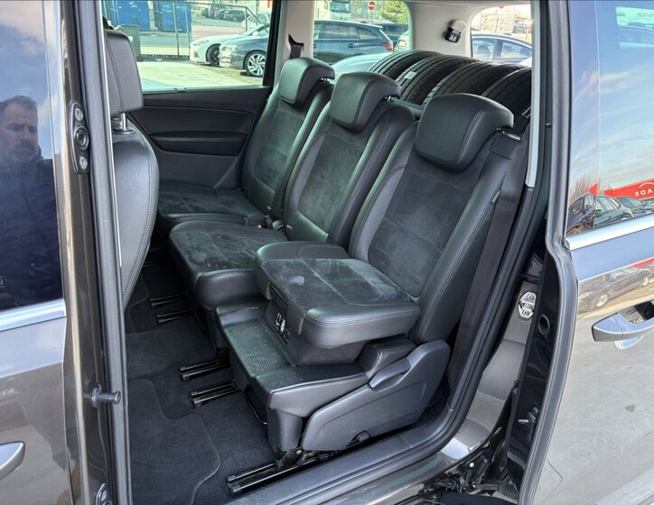 Volkswagen Sharan Kombi 2,0 l 110 kw