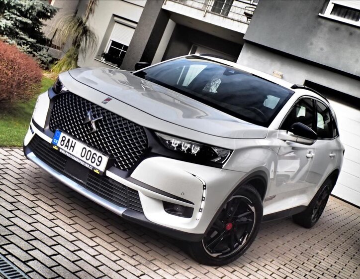DS Automobiles DS7 Crossback Kombi 2,0 l 130 kw