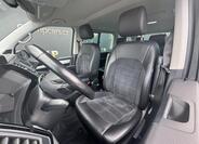 Volkswagen Multivan 12