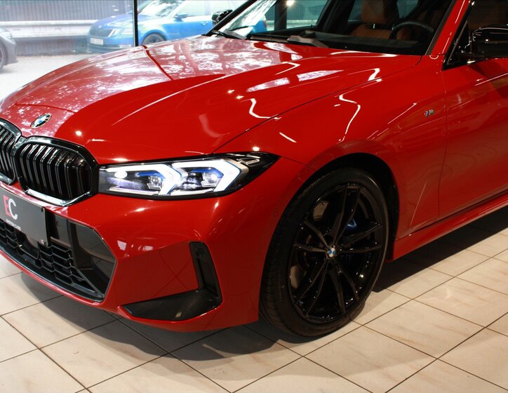 BMW Řada 3 Sedan / Limuzína 2,0 l 140 kw