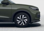 Volkswagen Tiguan 4