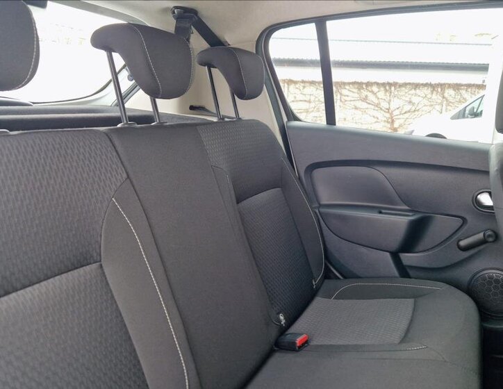 Dacia Sandero Hatchback 998,0 54 kw