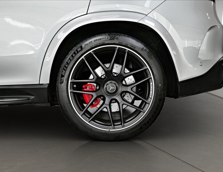 Mercedes-Benz GLE SUV / Terénní 4,0 l 450 kw