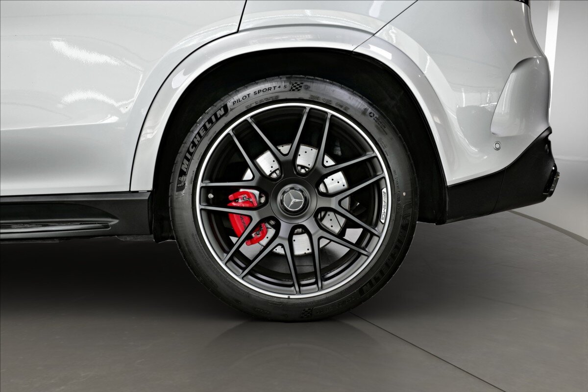 Mercedes-Benz GLE SUV / Terénní 4,0 l 450 kw