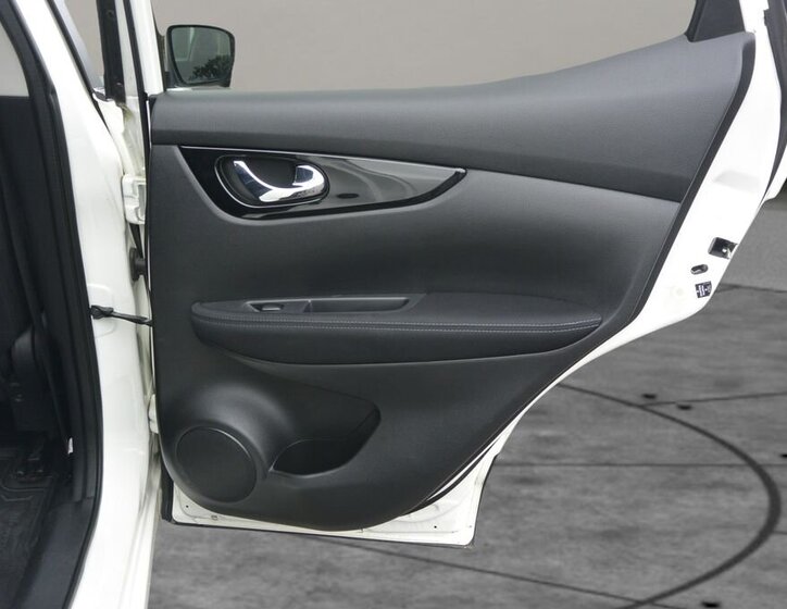 Nissan Qashqai SUV / Terénní 1,2 l 85 kw