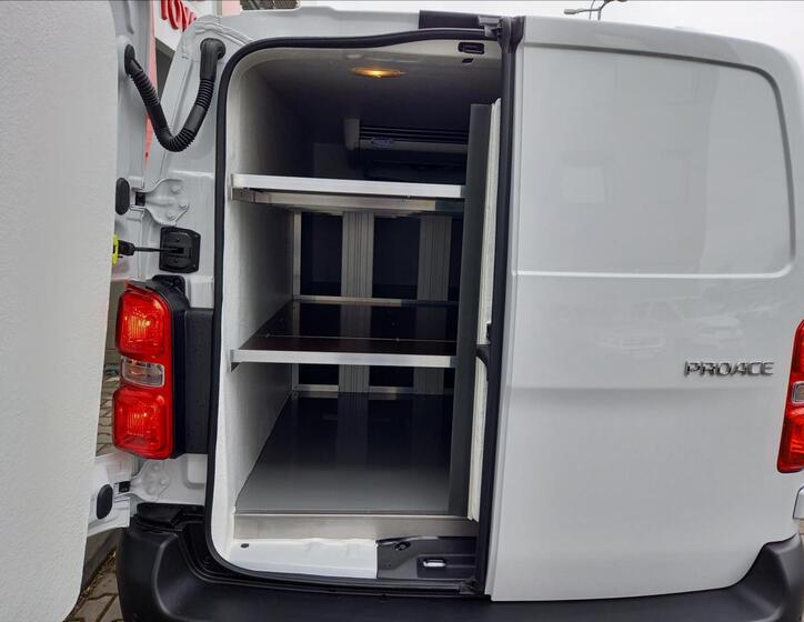 Toyota ProAce 10
