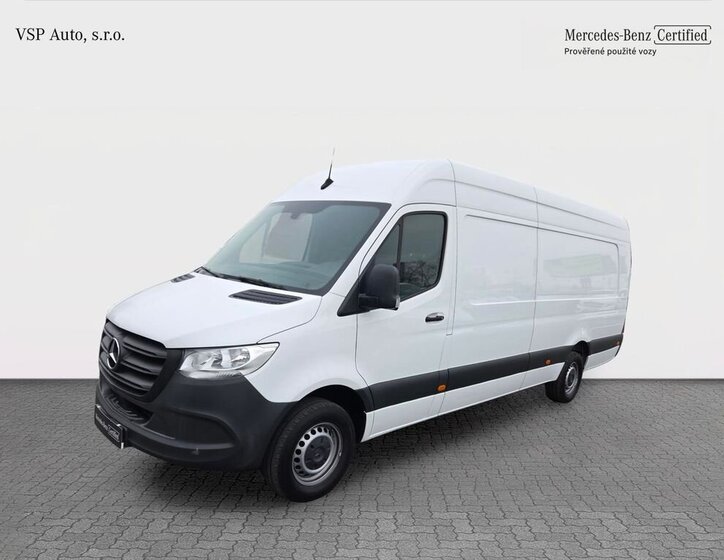 Mercedes-Benz Sprinter 1