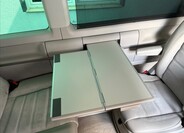 Volkswagen Multivan 25