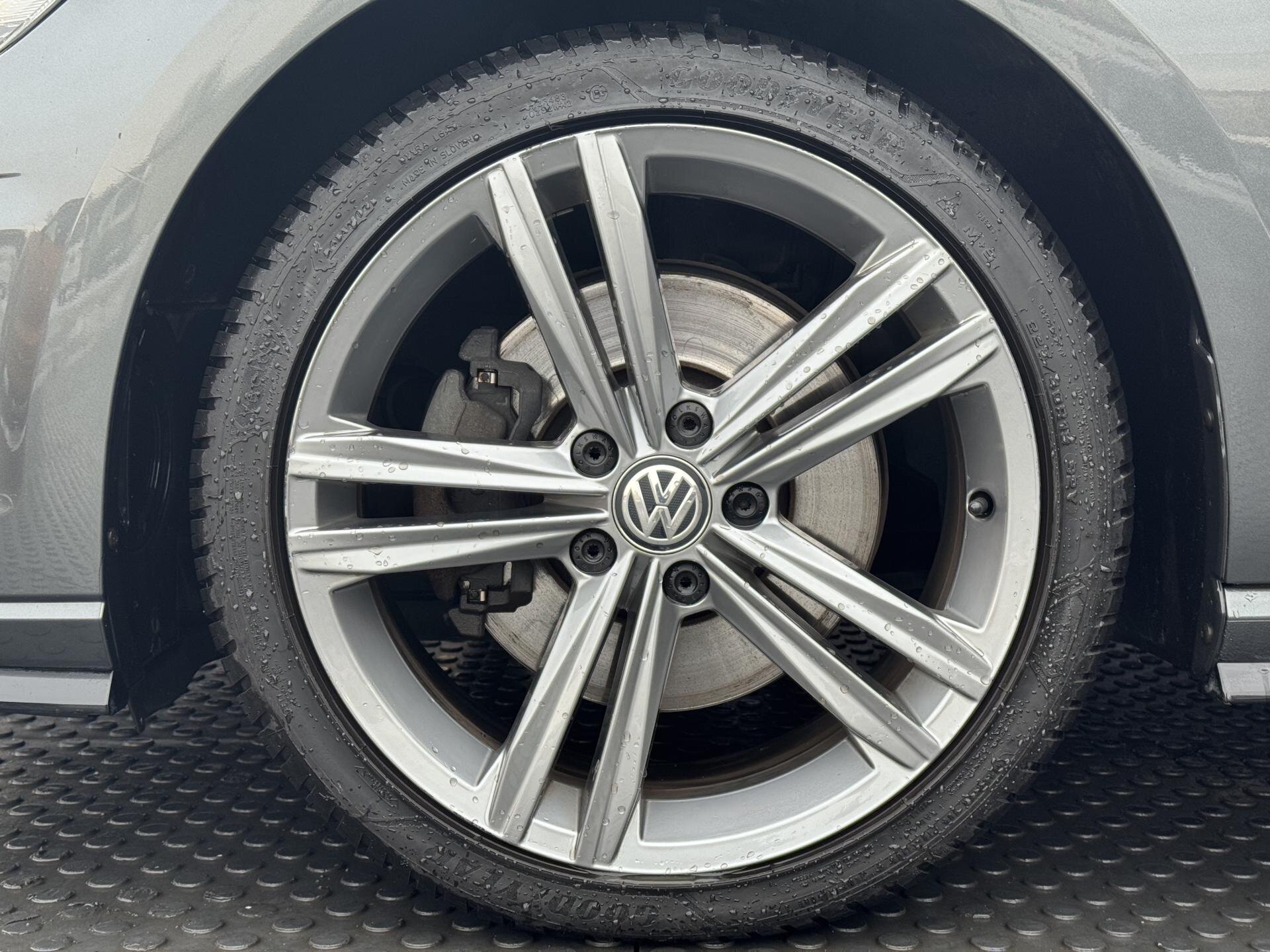 Volkswagen Golf Kombi 1,5 l 110 kw