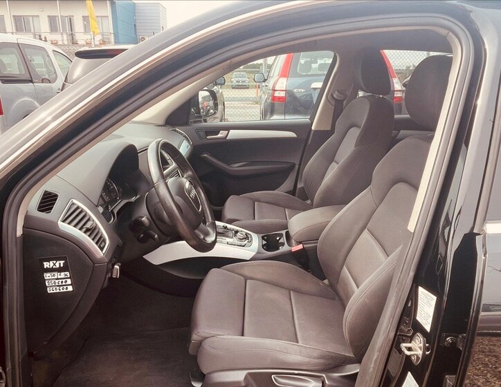 Audi Q5 SUV / Terénní 2,0 l 155 kw