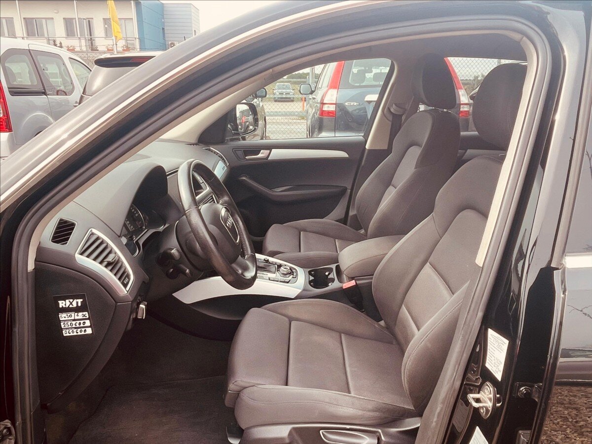 Audi Q5 SUV / Terénní 2,0 l 155 kw