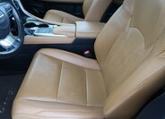 Lexus RX 300 SUV 2,0 l 175 kw