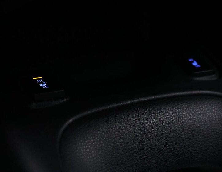 Toyota Corolla Sedan / Limuzína 1,5 l 92 kw