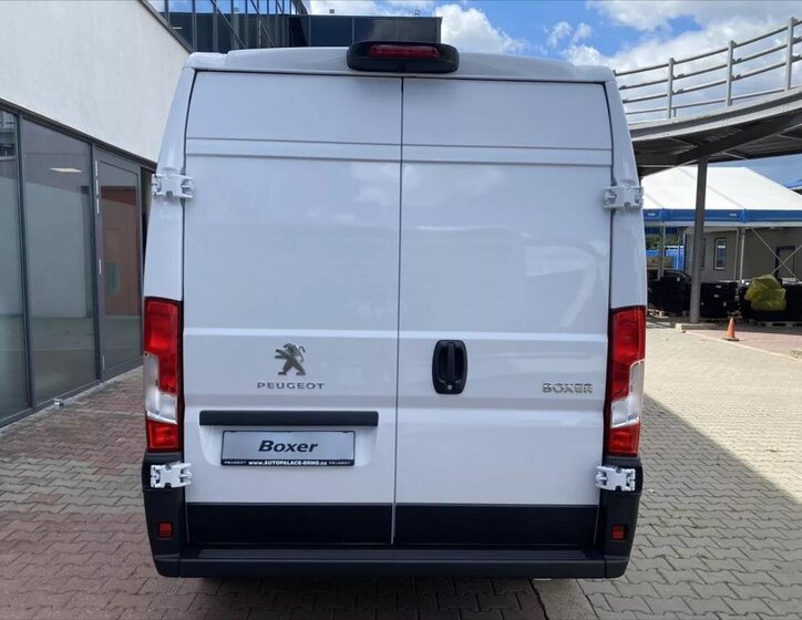 Peugeot Boxer Skříň 2,2 l 103 kw