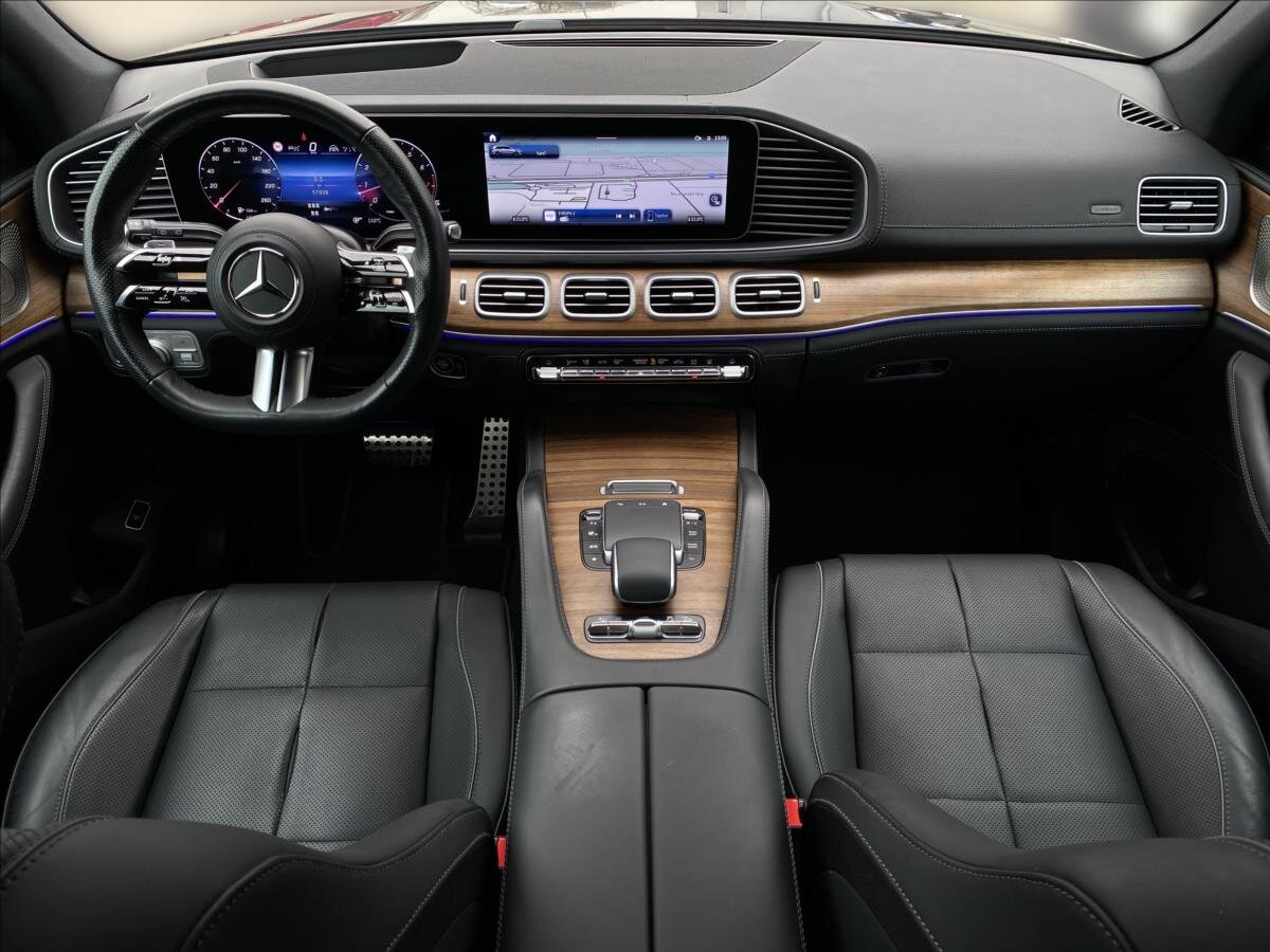 Mercedes-Benz GLS SUV / Terénní 4,0 l 380 kw