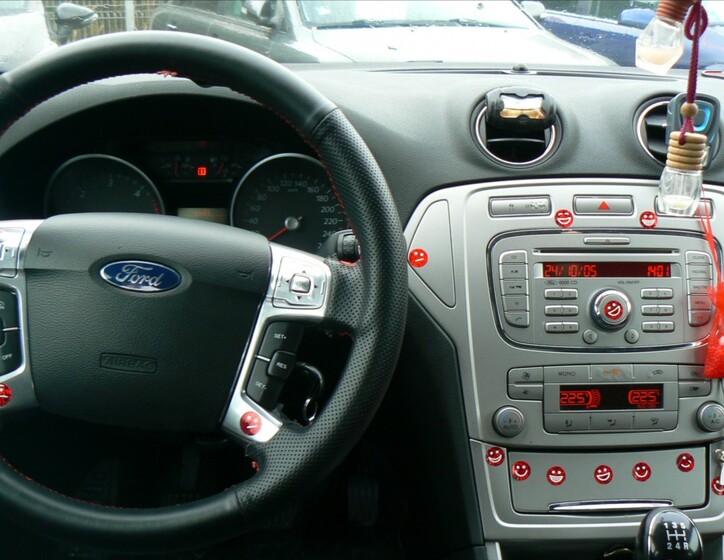 Ford Mondeo 12