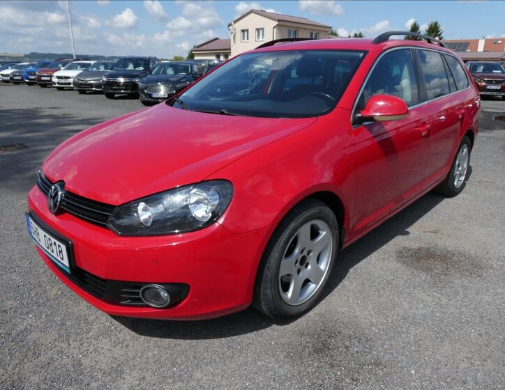 Volkswagen Golf Kombi 1,6 l 77 kw