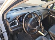 Suzuki SX4 S-Cross Hatchback 1,6 l 88 kw