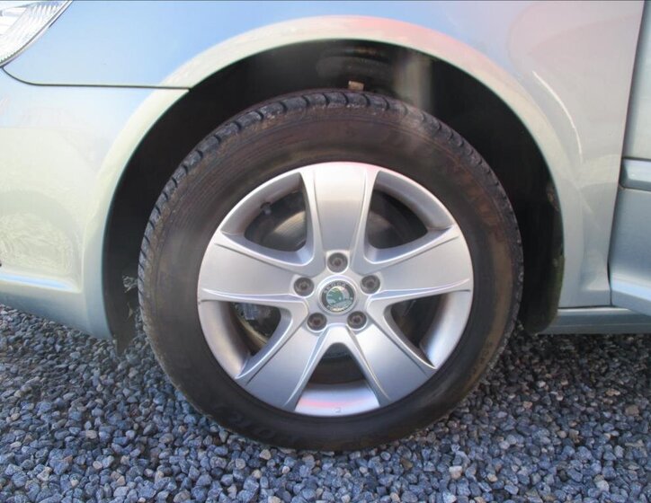 Škoda Octavia Kombi 1,4 l 90 kw