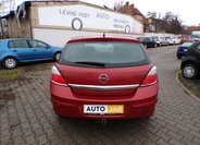 Opel Astra Hatchback 1,6 l 77 kw