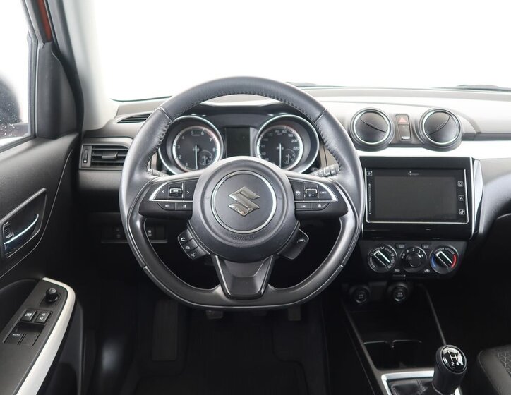 Suzuki Swift Hatchback 1,2 l 61 kw