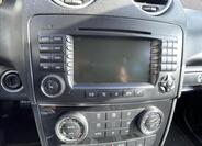 Mercedes-Benz Třídy M SUV 3,0 l 165 kw