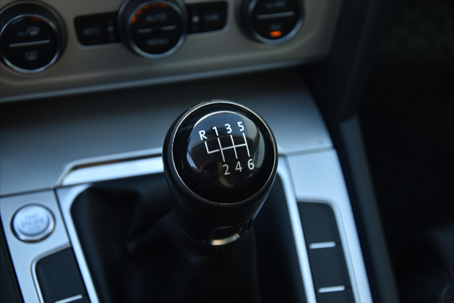 Volkswagen Passat Kombi 1,6 l 88 kw